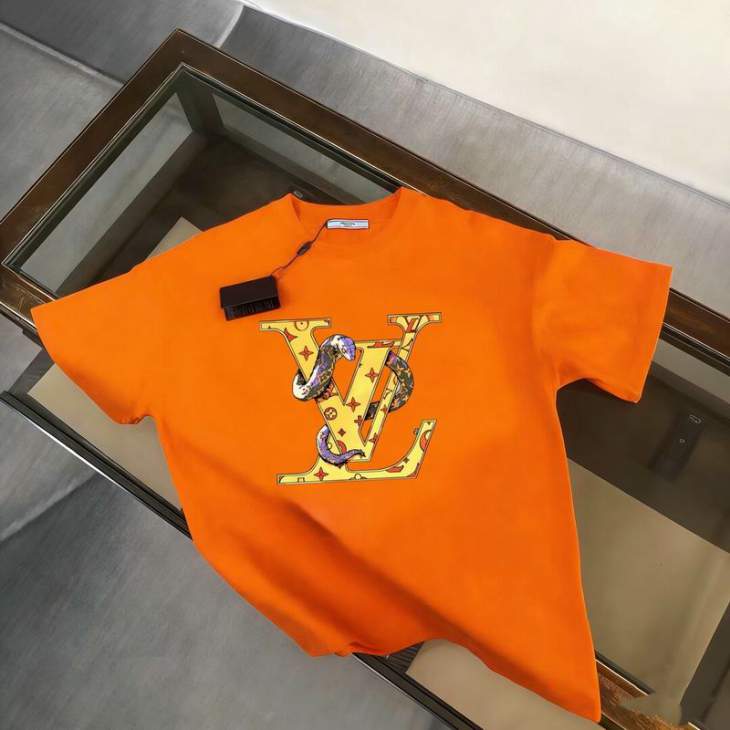 Picture of Louis Vuitton T Shirts Short _SKULVM-5XL13xr108142